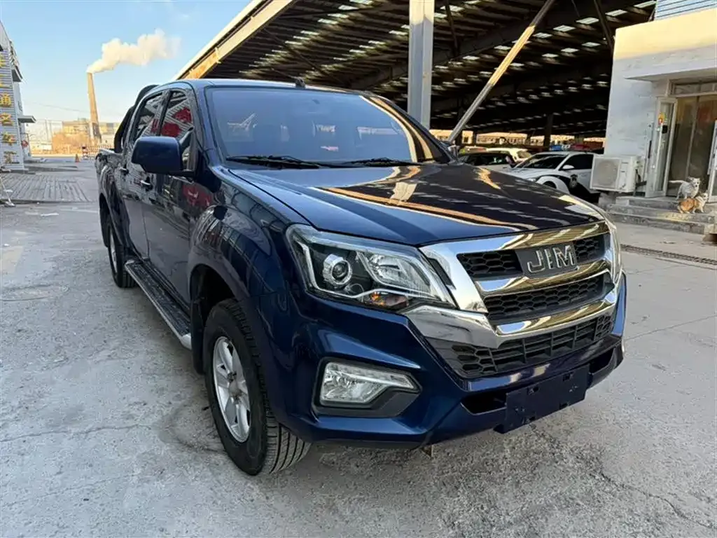 Isuzu RE-MAX — фото 3