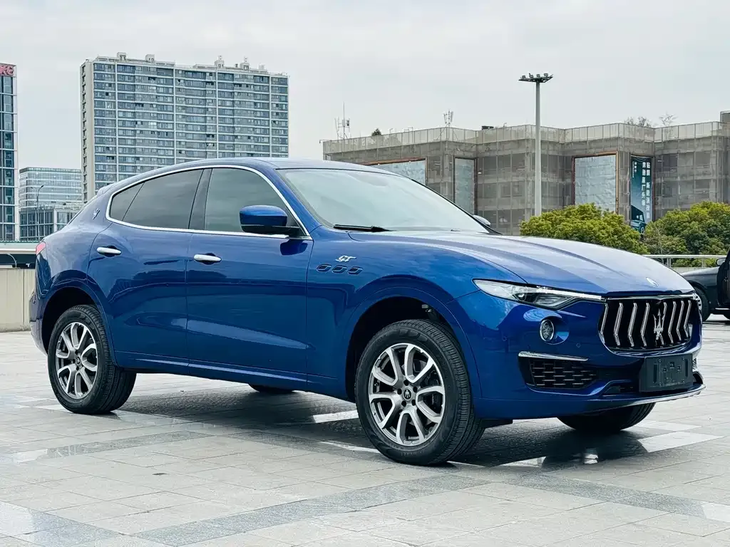 Maserati Levante — фото 9