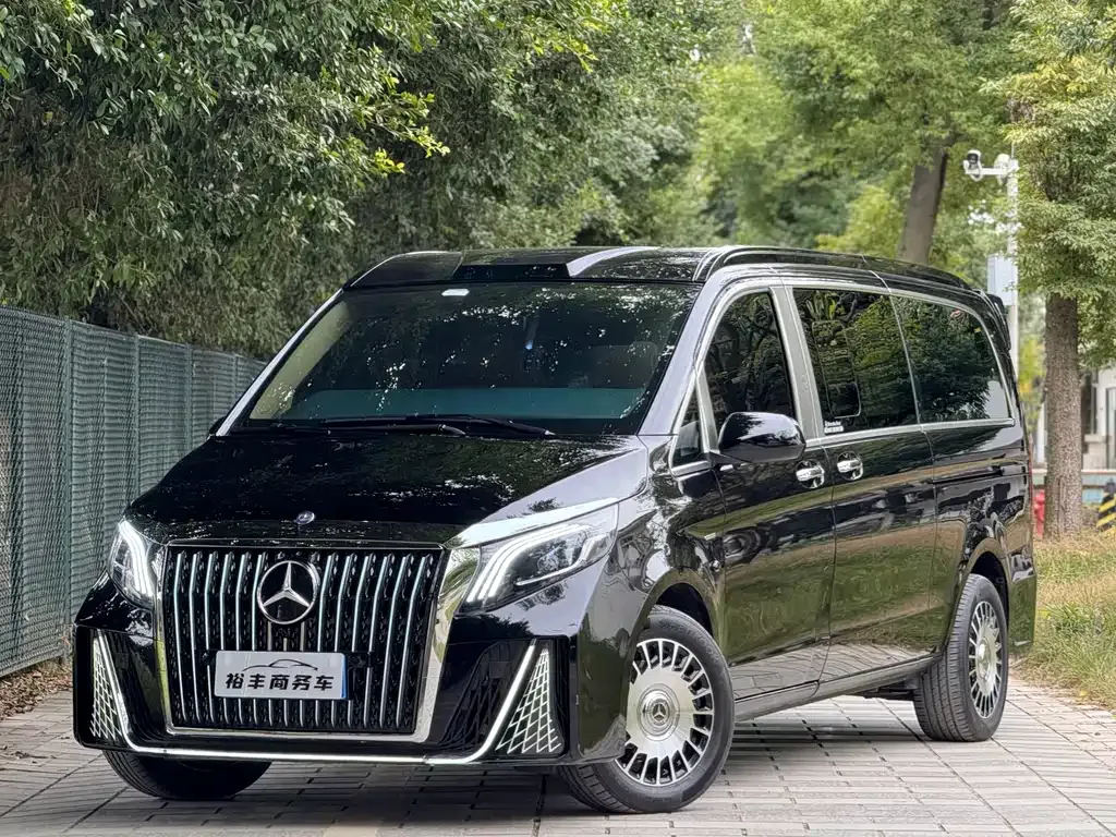 Mercedes-Benz Vito — фото 1