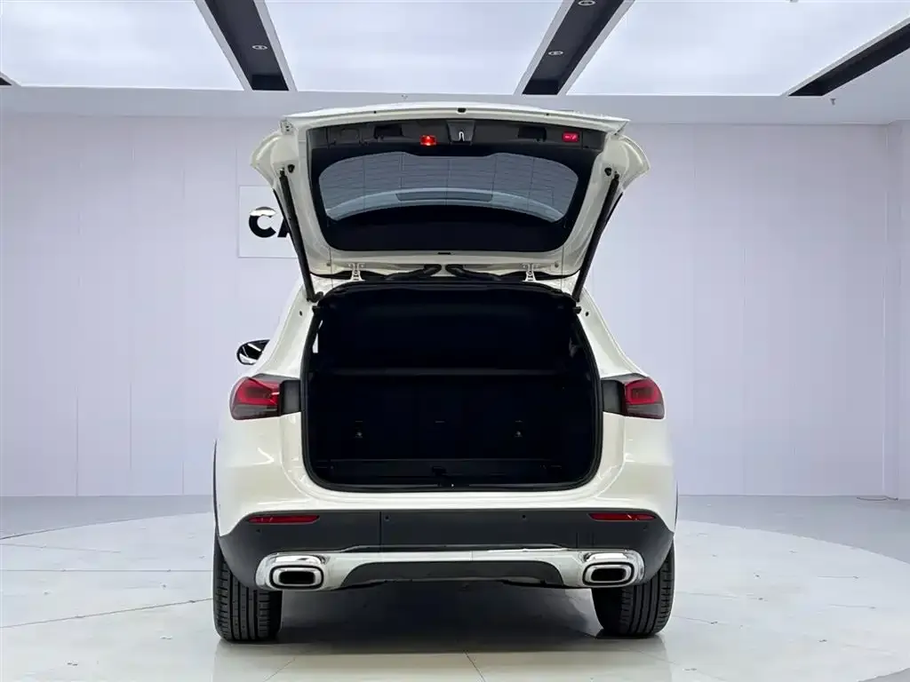 Mercedes-Benz GLA — фото 4