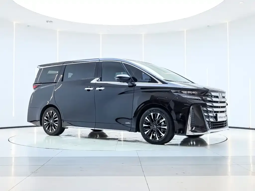 Toyota Vellfire — фото 7