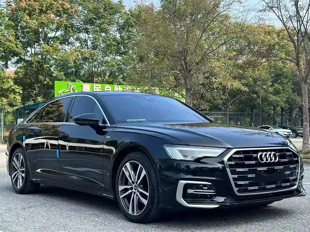 Audi A6L — фото 5