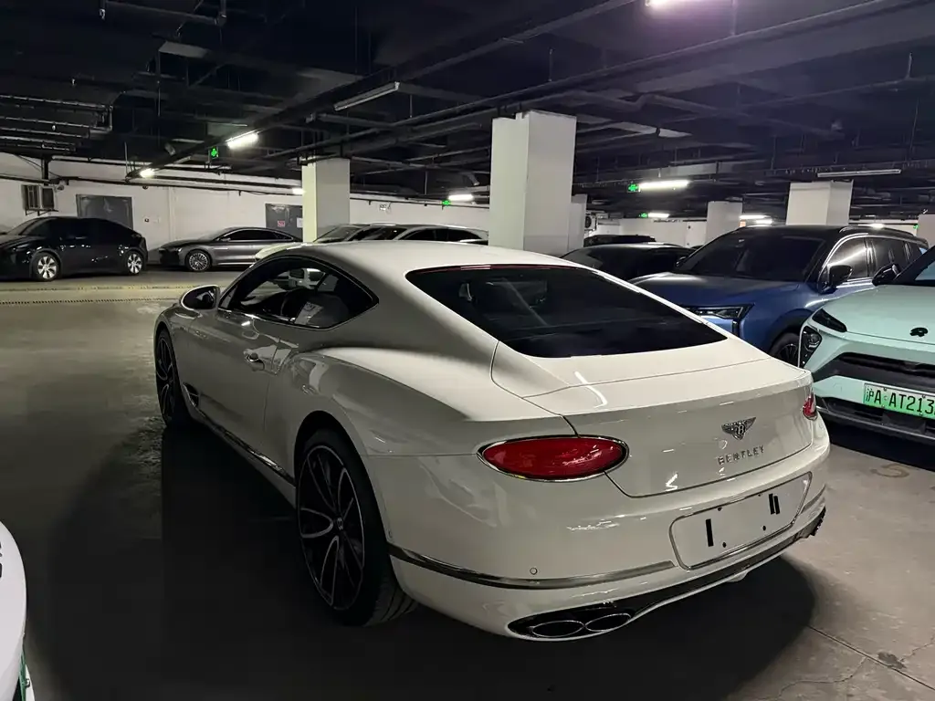 Bentley Continental — фото 5