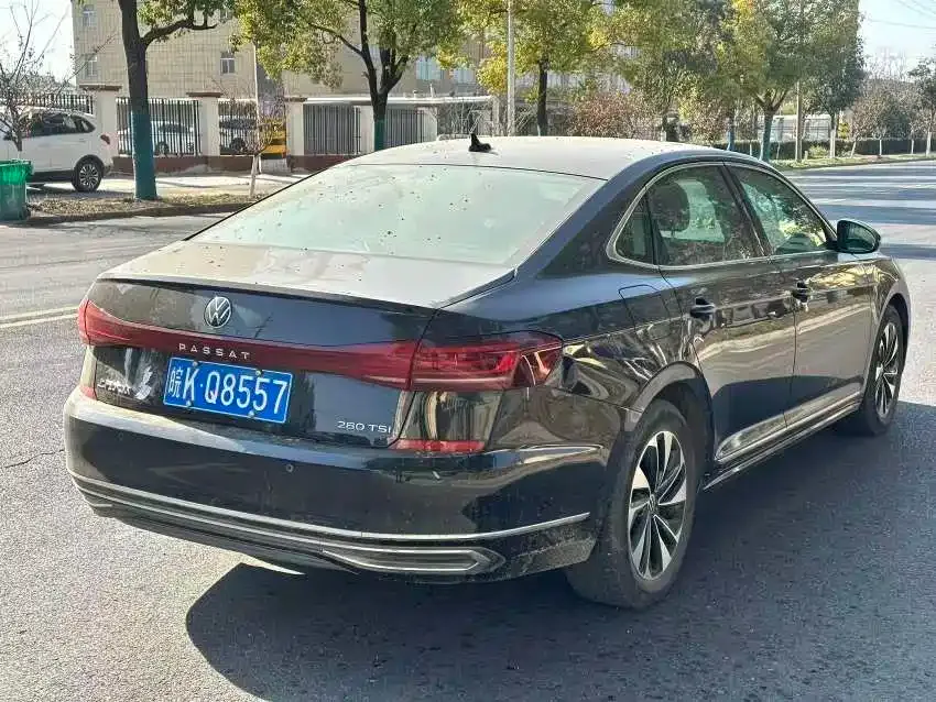 Volkswagen Passat — фото 6