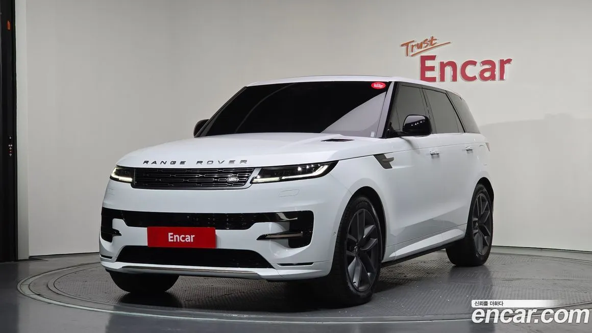 Land Rover Range Rover Sport — фото 1