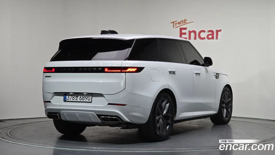 Land Rover Range Rover Sport — фото 2
