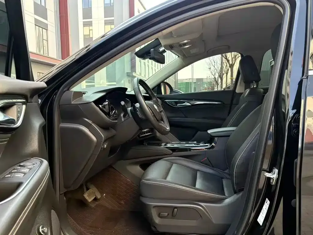 Buick Envision Plus — фото 2