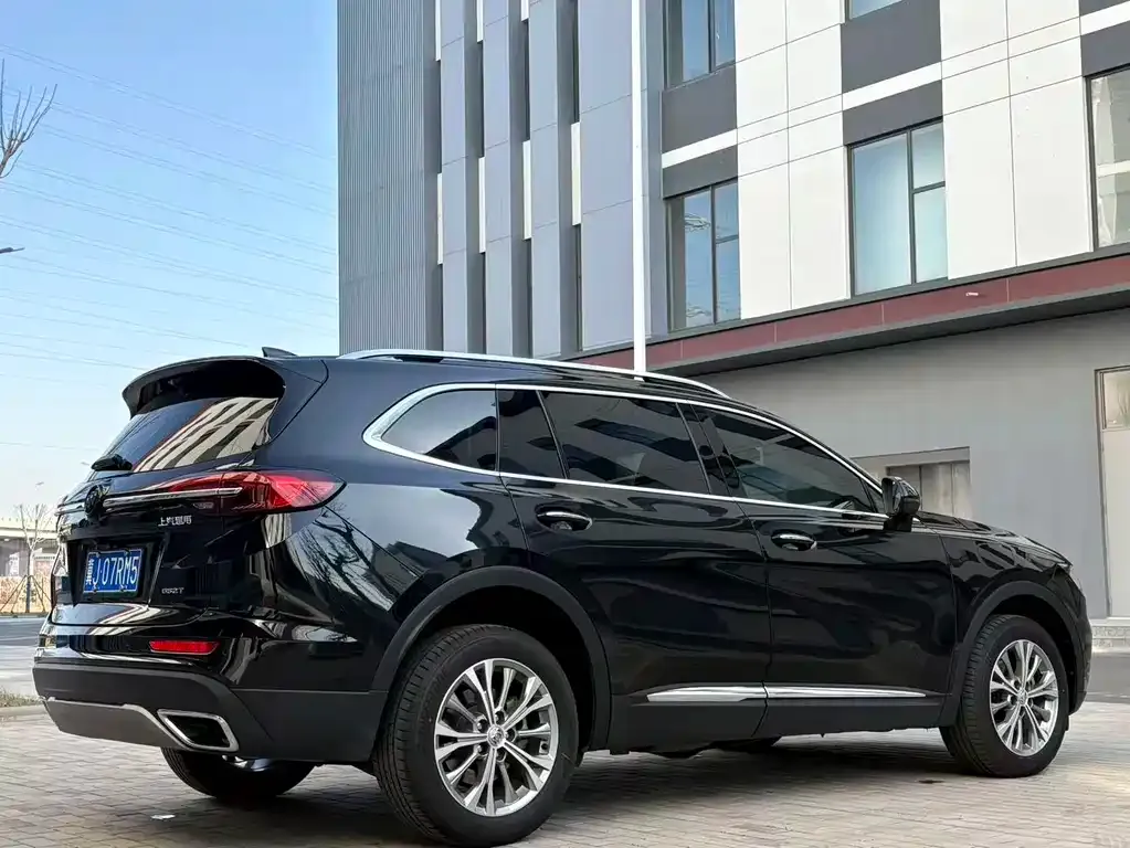 Buick Envision Plus — фото 3
