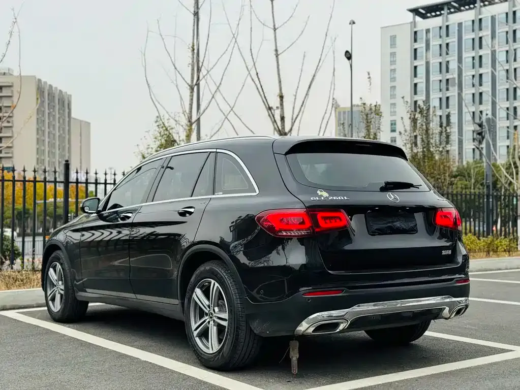 Mercedes-Benz GLC — фото 2