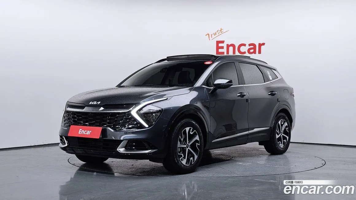 Kia Sportage — фото 1