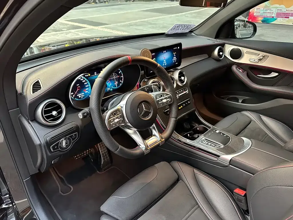 Mercedes-Benz GLC Coupe AMG — фото 8