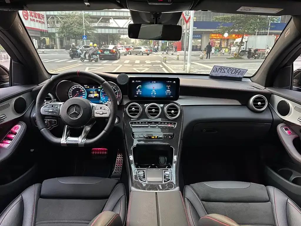 Mercedes-Benz GLC Coupe AMG — фото 7