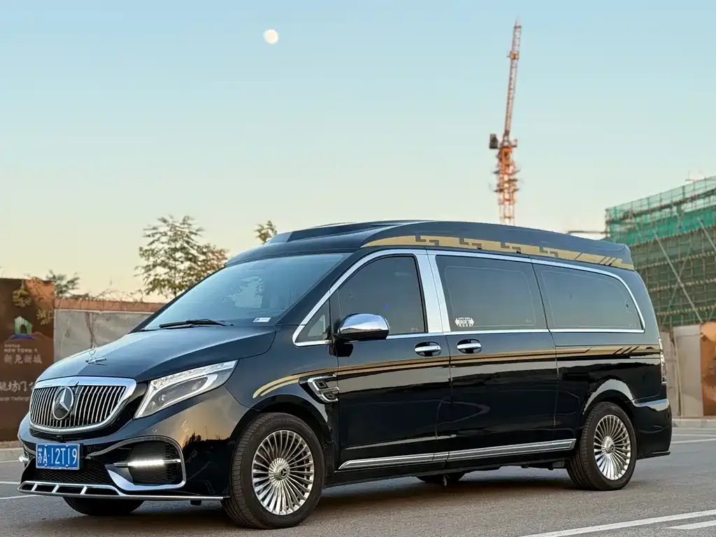 Mercedes-Benz Vito — фото 1