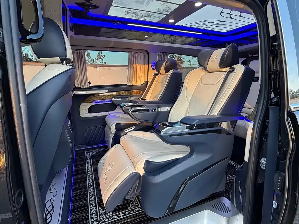 Mercedes-Benz Vito — фото 10