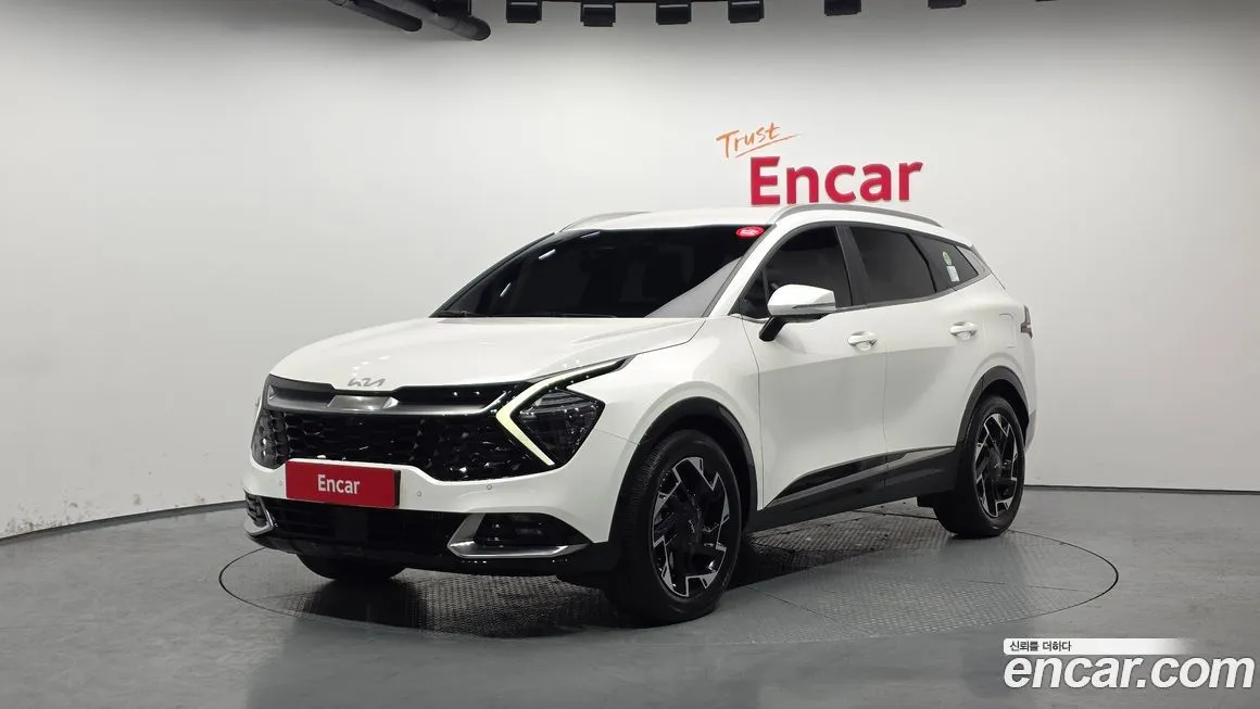 Kia Sportage — фото 1