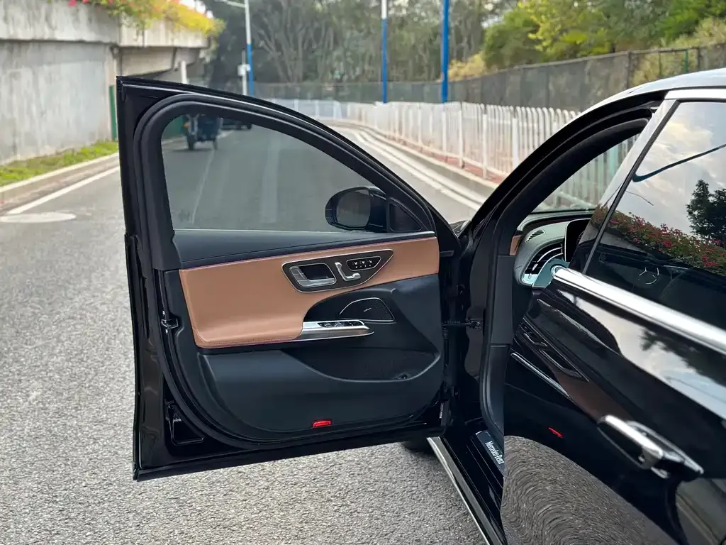 Mercedes-Benz E-Class New Energy — фото 7