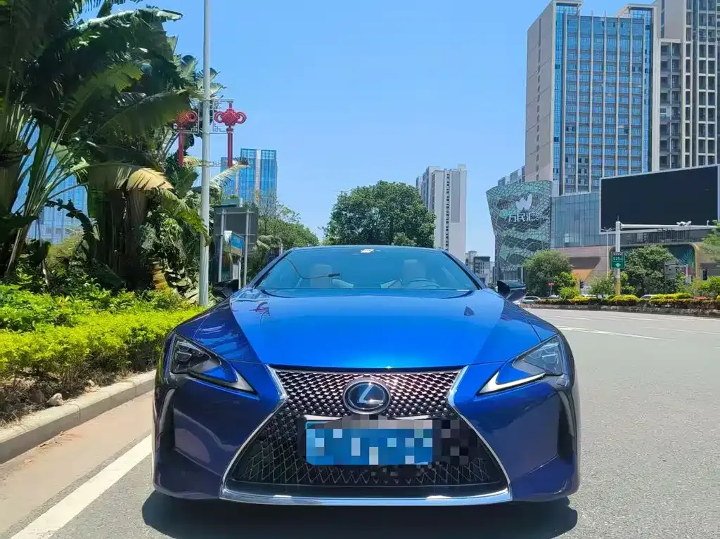Lexus LC — фото 1