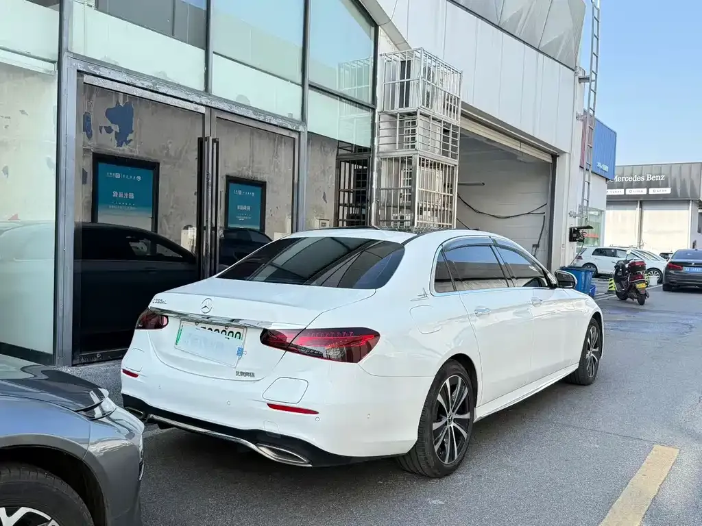 Mercedes-Benz E-Class New Energy — фото 5