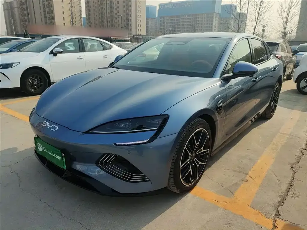 BYD Seal — фото 2