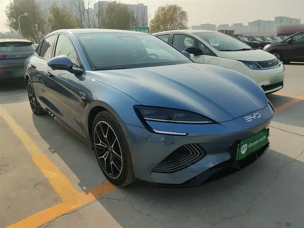 BYD Seal — фото 4