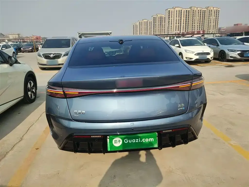 BYD Seal — фото 6