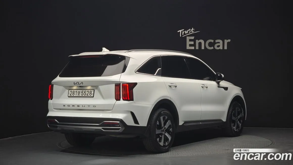 Kia Sorento — фото 4