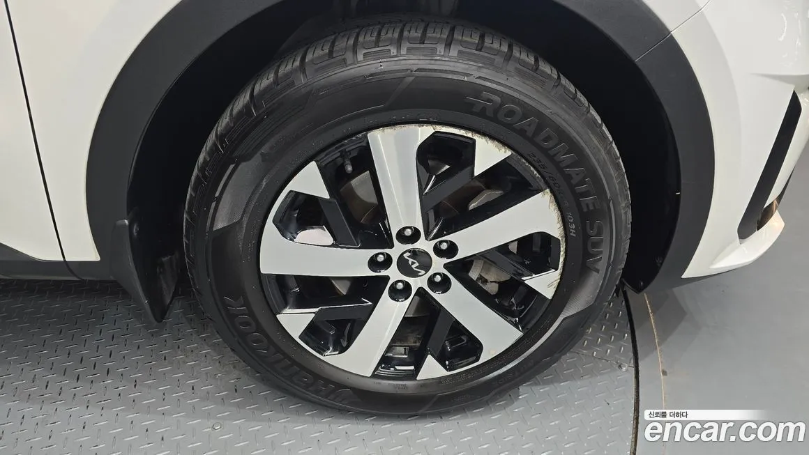 Kia Sorento — фото 6