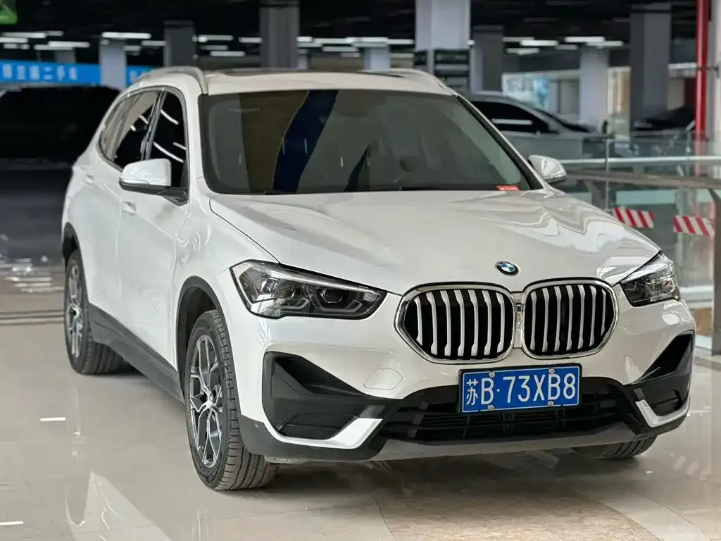 BMW X1 — фото 4