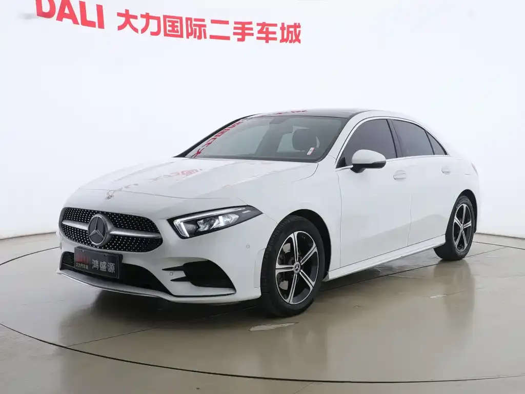 Mercedes-Benz A-Class — фото 1