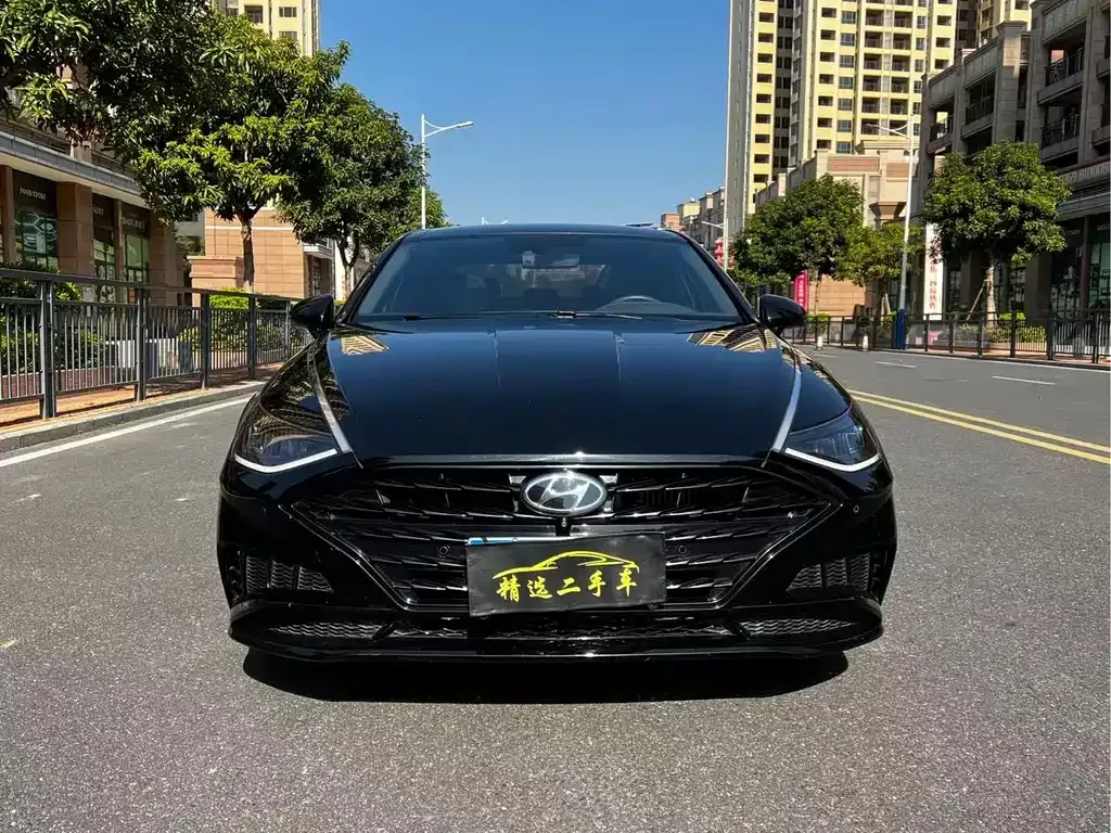 Hyundai Sonata — фото 8