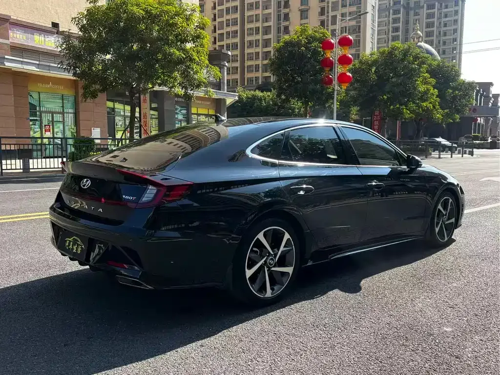 Hyundai Sonata — фото 6