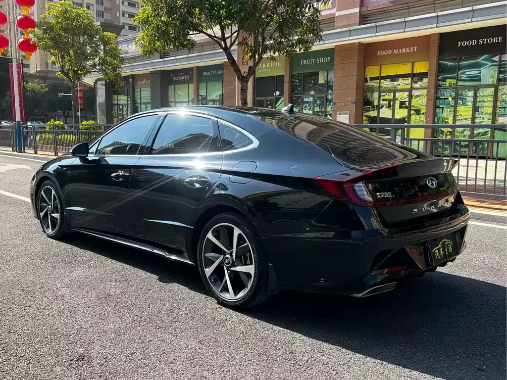 Hyundai Sonata — фото 3