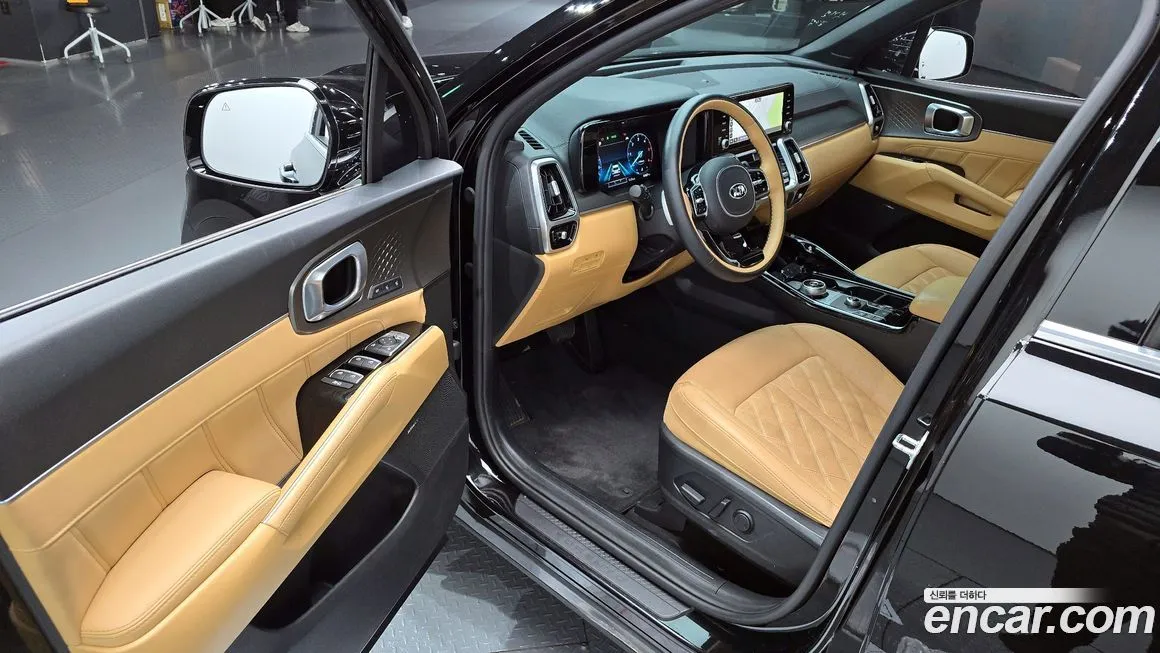 Kia Sorento — фото 10
