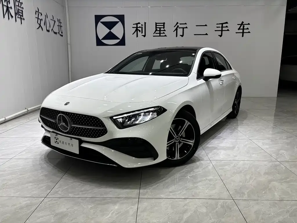 Mercedes-Benz A-Class — фото 1
