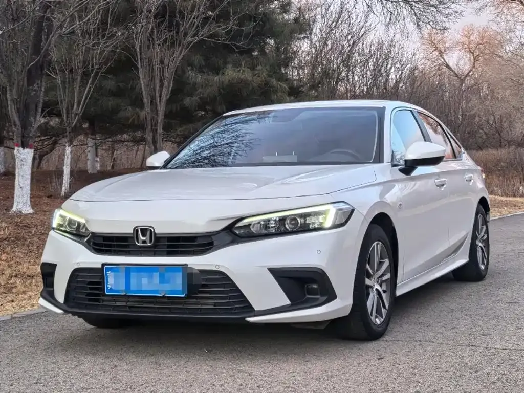 Honda Civic — фото 1