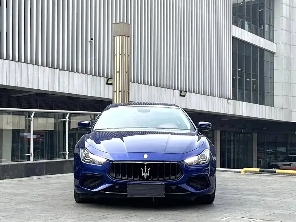 Maserati Ghibli — фото 6