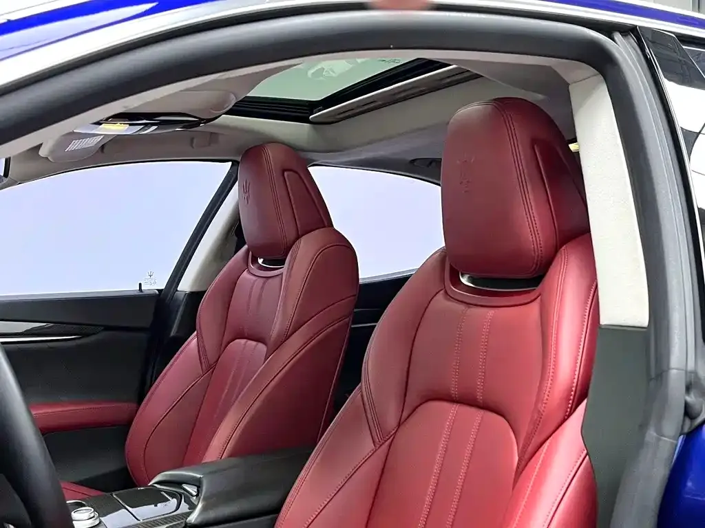 Maserati Ghibli — фото 9