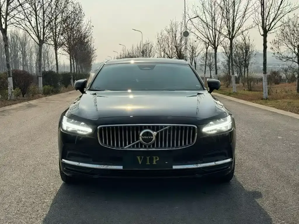 Volvo S90 — фото 9