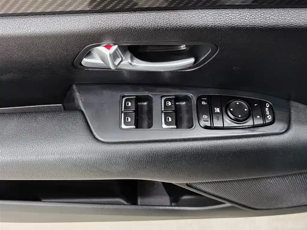 Kia KX7 — фото 6