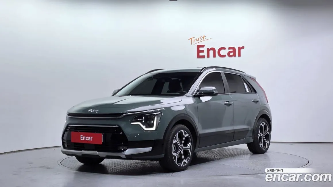 Kia Niro — фото 1