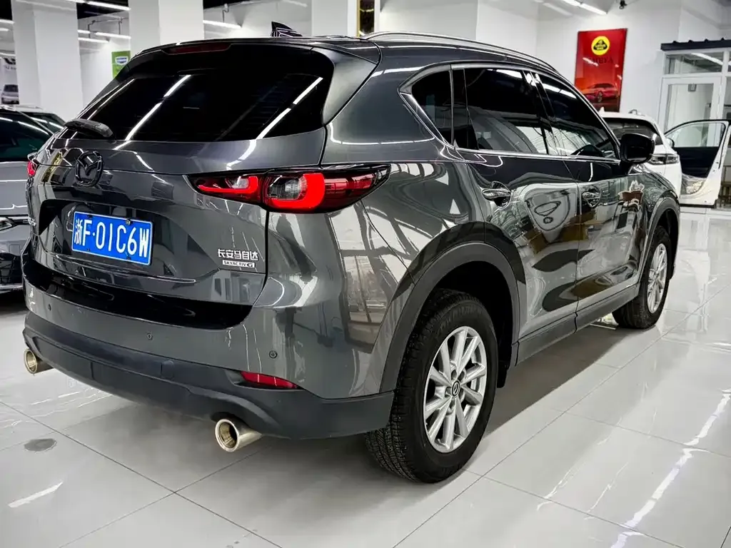 Mazda CX-5 — фото 10