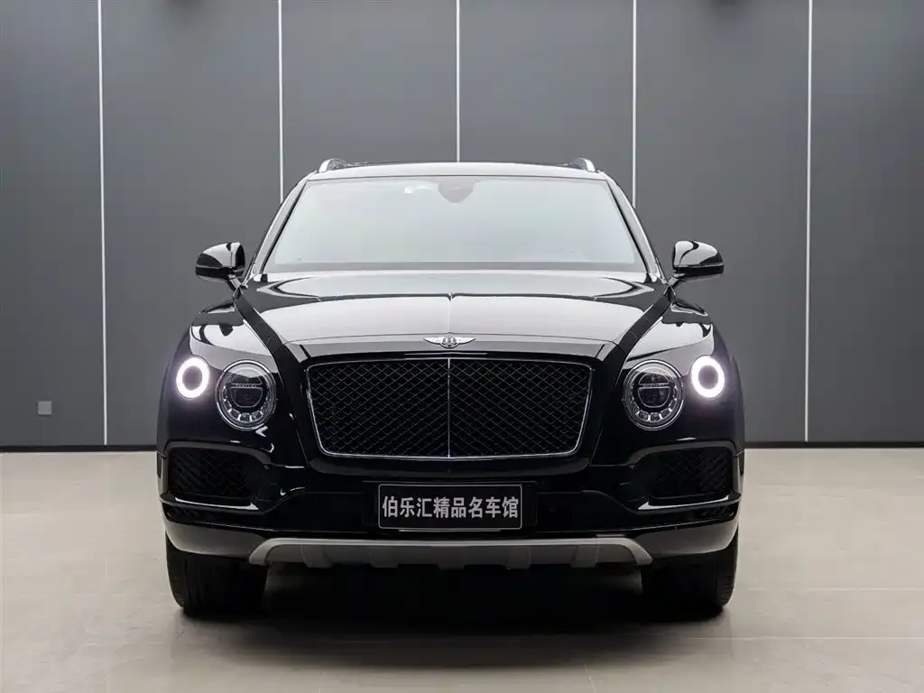Bentley Bentayga — фото 3