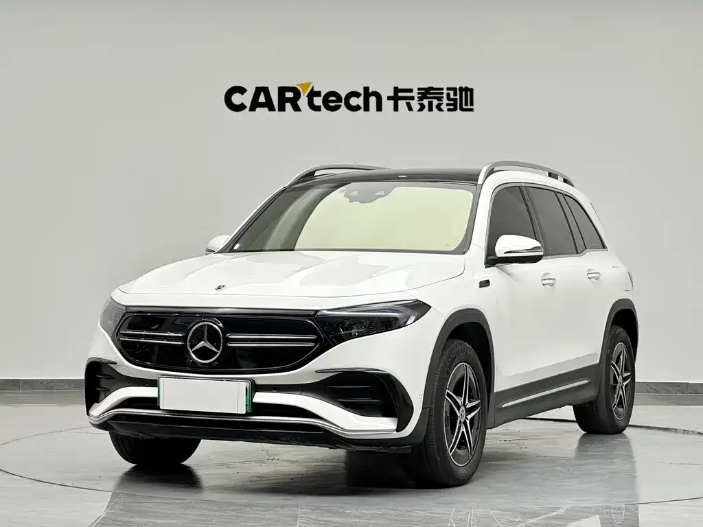 Mercedes-Benz EQB — фото 1