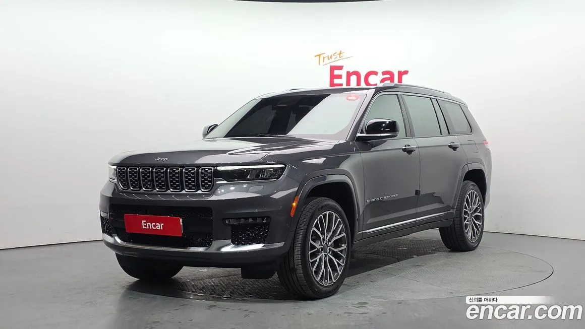 Jeep Cherokee — фото 1