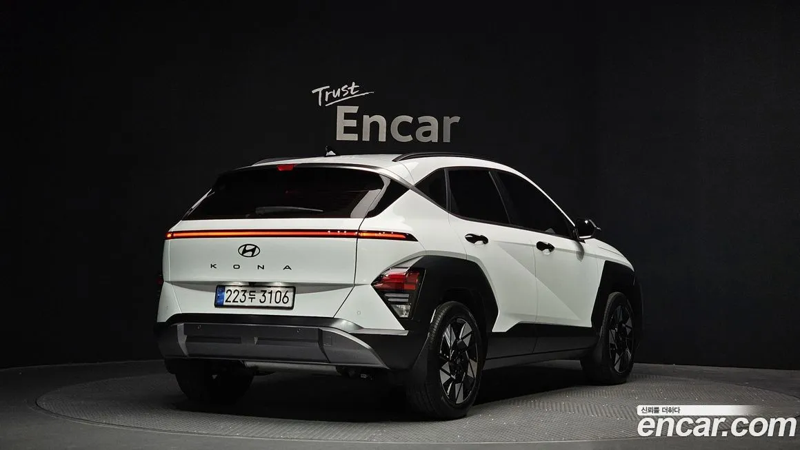 Hyundai Kona — фото 2