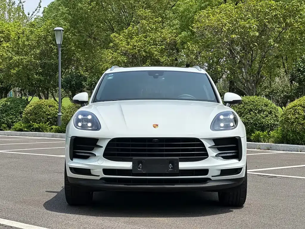 Porsche Macan — фото 10