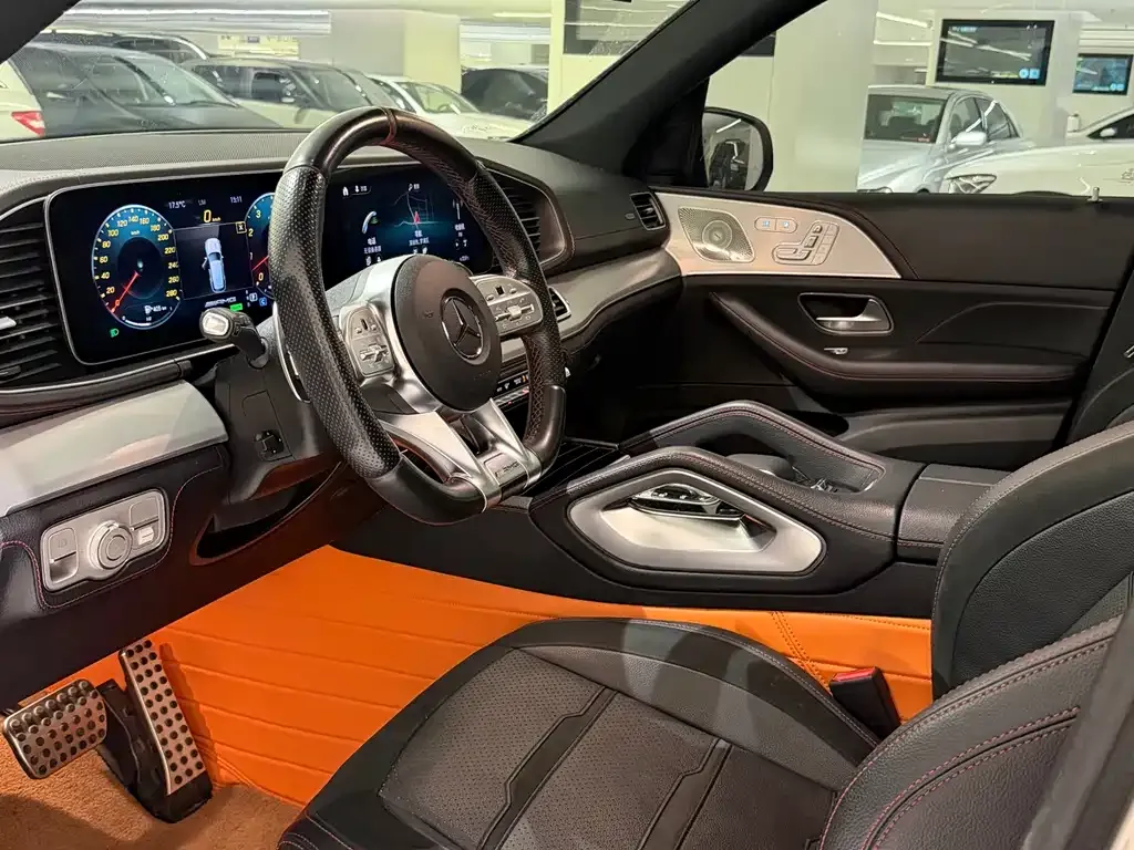 Mercedes-Benz GLE AMG — фото 6