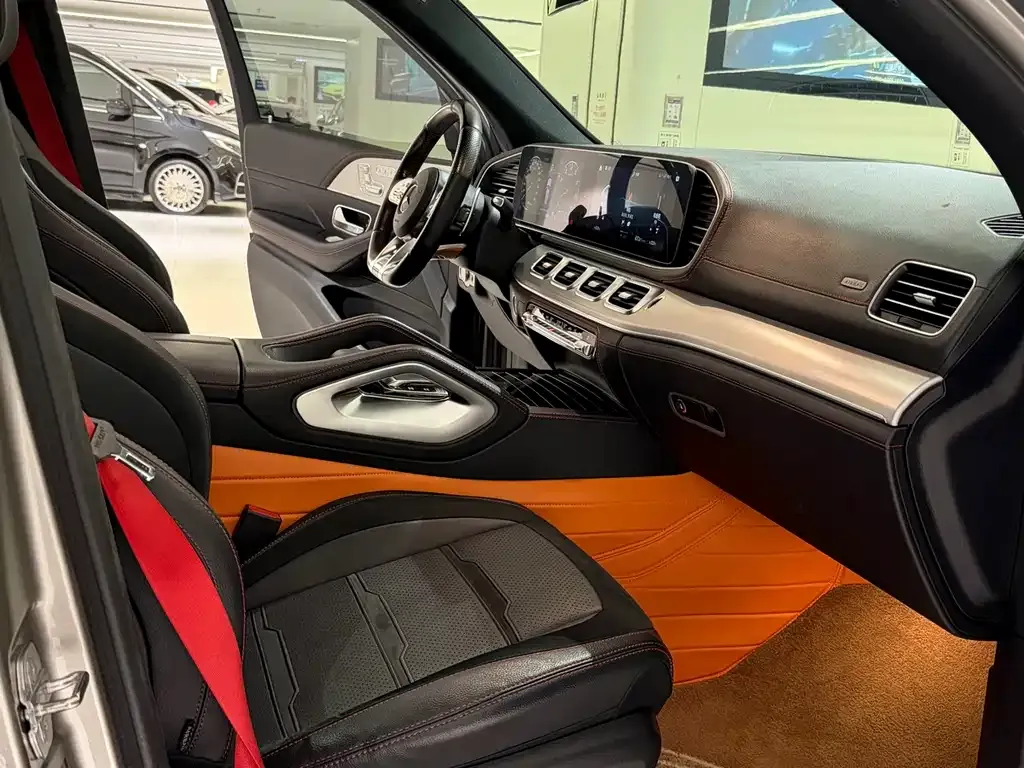 Mercedes-Benz GLE AMG — фото 7