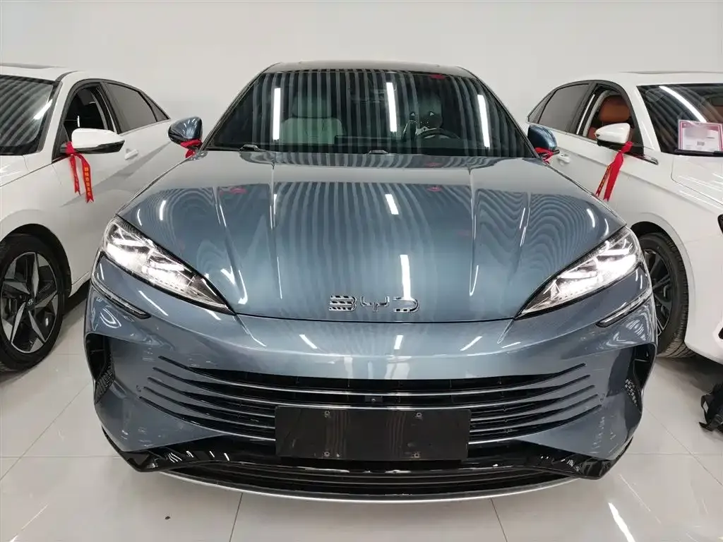 BYD Seal — фото 4