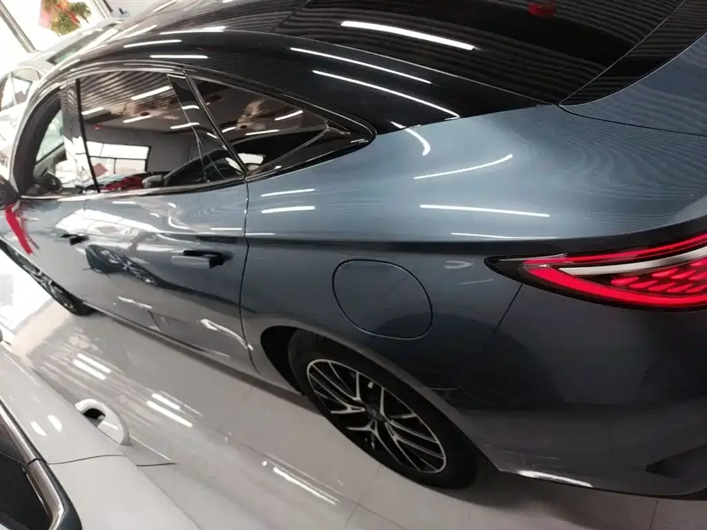 BYD Seal — фото 2